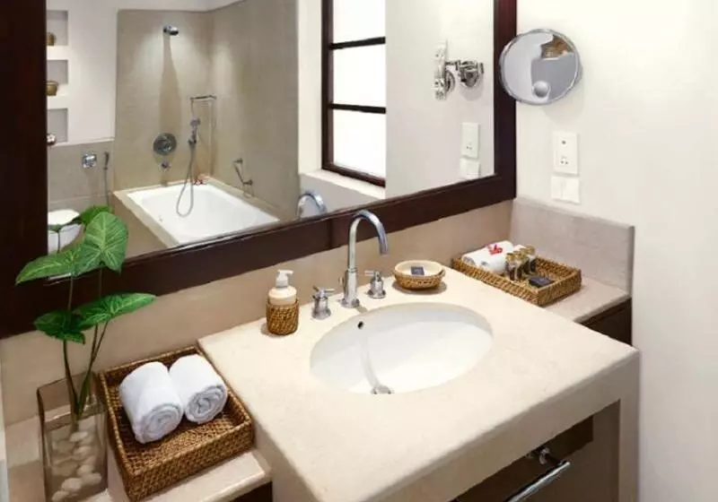 オーシャンビューのデラックス１ベッドルームビラ, Taj Holiday Village Resort & Spa, Goa