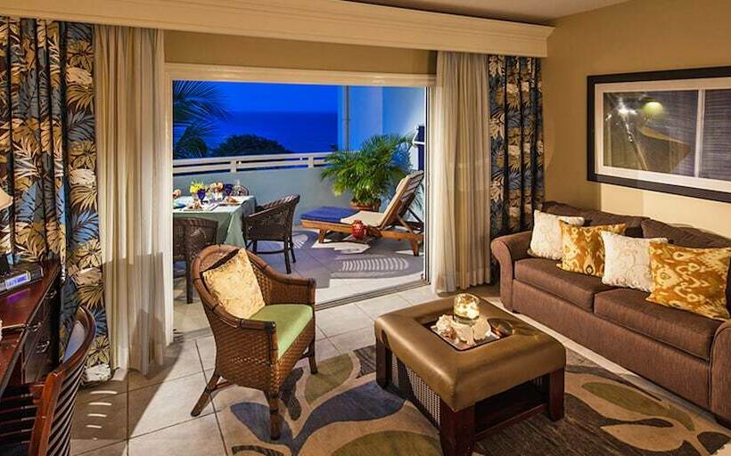 Deluxe Suite Sea View, Beaches Ocho Rios - All Inclusive