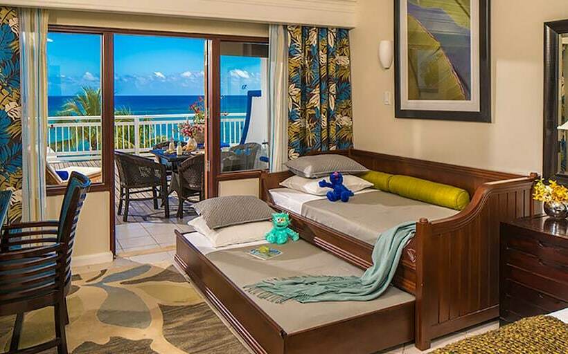 Deluxe Suite Sea View, Beaches Ocho Rios - All Inclusive