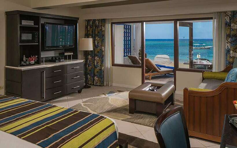 Deluxe Suite Sea View, Beaches Ocho Rios - All Inclusive