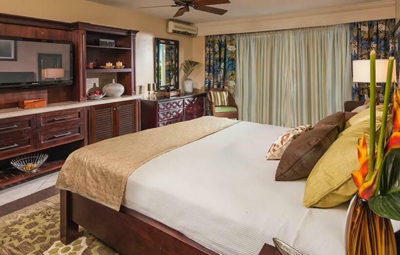 اتاق خانوادگی, Beaches Ocho Rios - All Inclusive