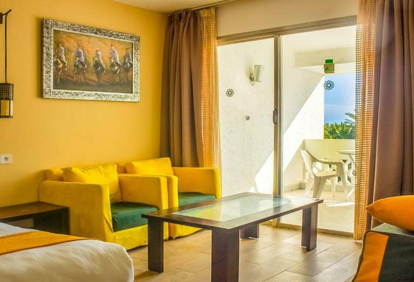 Люкс, Hamilton Agadir