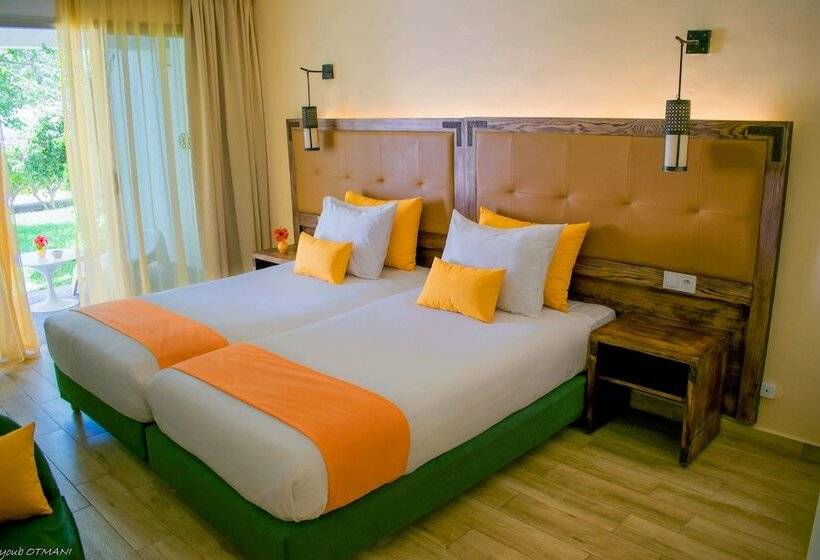 Номер Стандарт, Hamilton Agadir