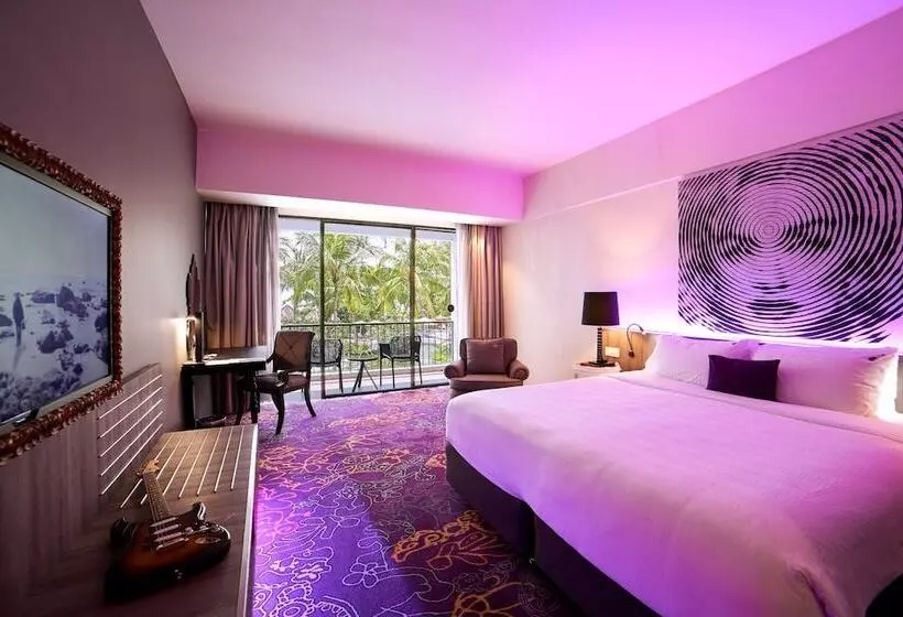 プールの見えるデラックスルーム, Hard Rock Hotel Penang