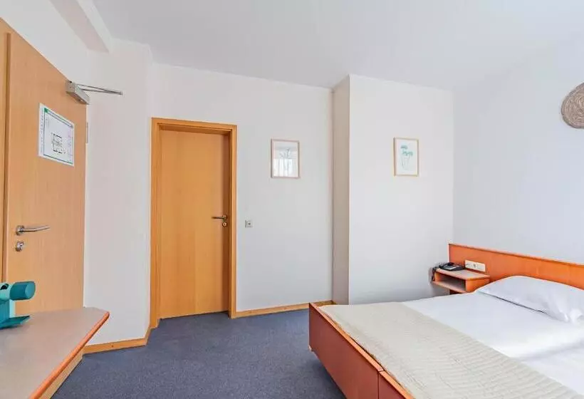 スタンダードルーム, Hôtel Le Petit Poète