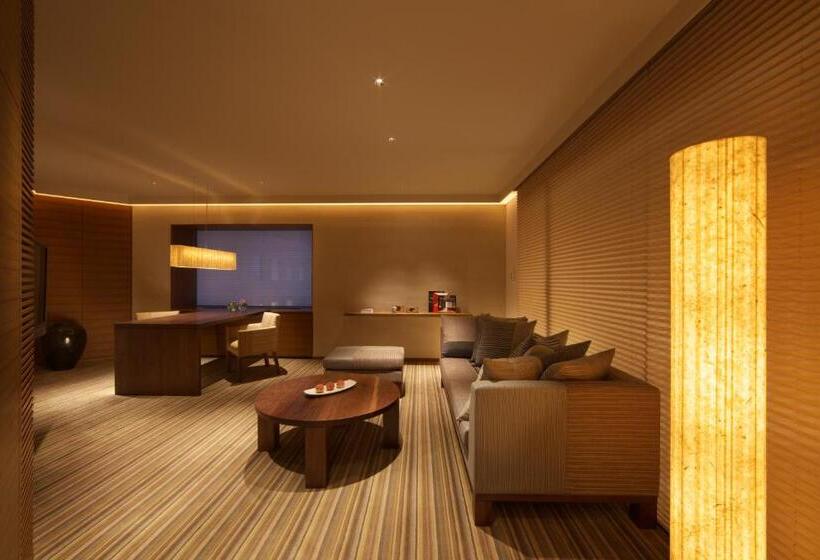 Люкс, Hyatt Regency Tokyo