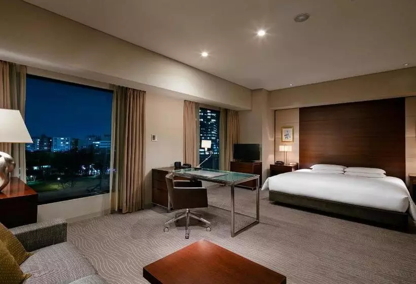 キングサイズベッドのデラックスルーム, Hyatt Regency Tokyo