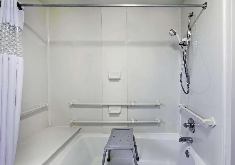 クラブルーム, Koreana