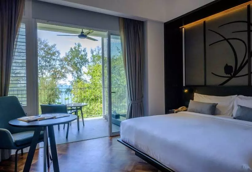 オーシャンビューデラックスルームバルコニー付き, Lone Pine, Penang, A Tribute Portfolio Resort