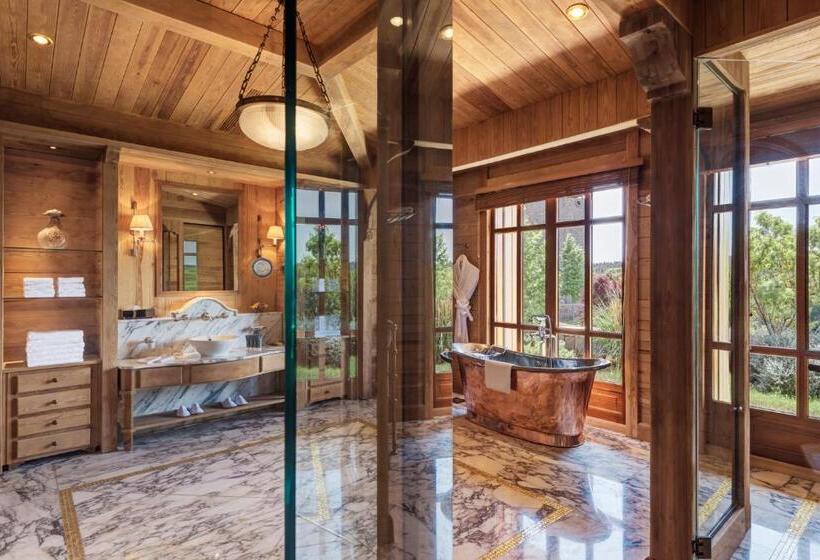 سوییت, Michlifen Resort & Golf