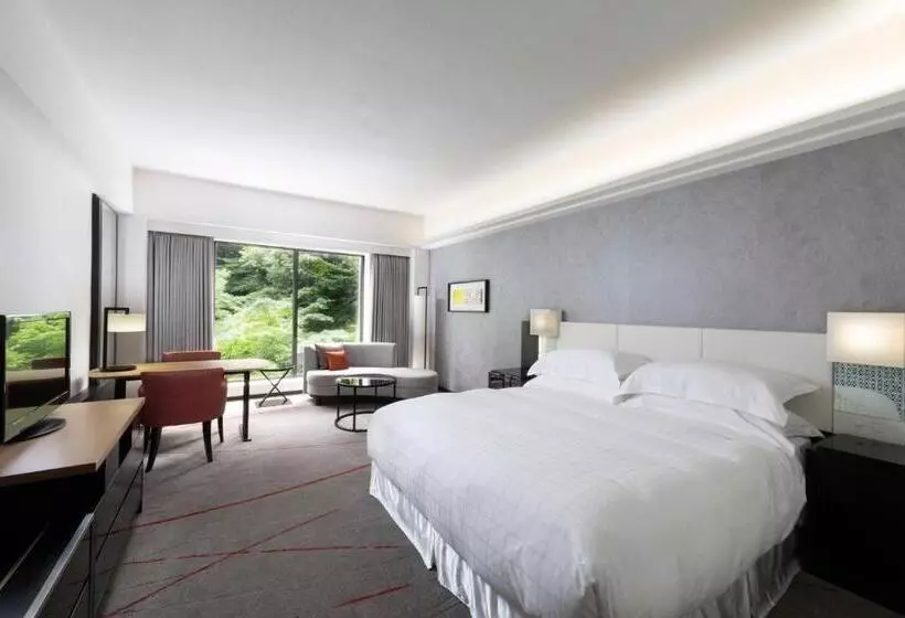 キングサイズベッドのデラックスルーム, Sheraton Miyako Hotel Tokyo