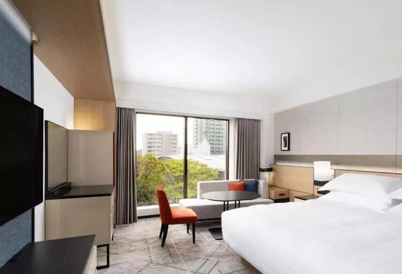 キングサイズベッド、シティビューデラックスルーム, Sheraton Miyako Hotel Tokyo