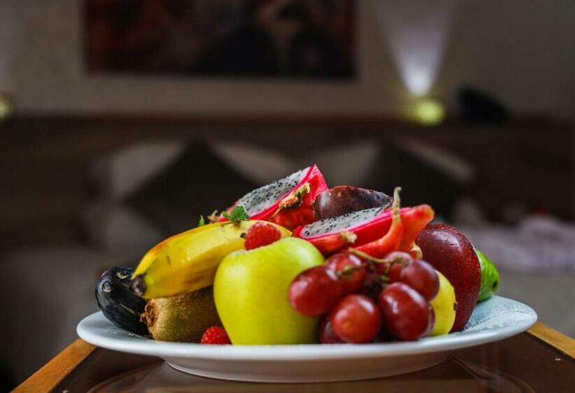 스탠다드 룸 풀장 전망, Mabrouk Hotel And Suites  Adult Only
