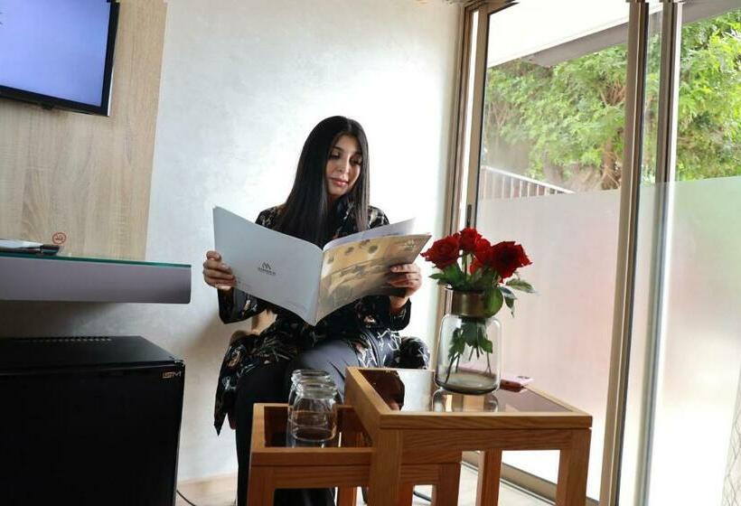 标准间带游泳池, Mabrouk Hotel And Suites Adult Only