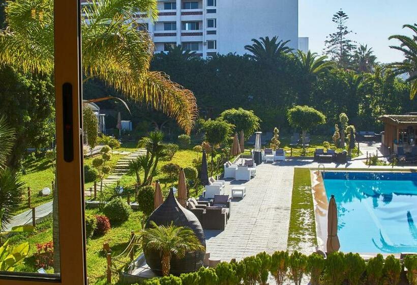 Номер Стандарт Вид на Бассейн, Mabrouk Hotel And Suites  Adult Only