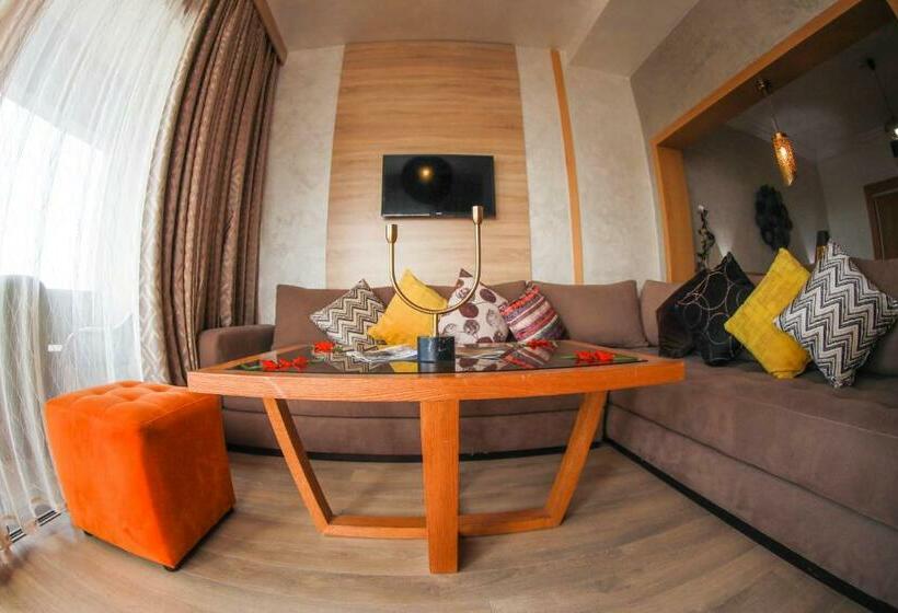 带海景的复工套房, Mabrouk Hotel And Suites Adult Only