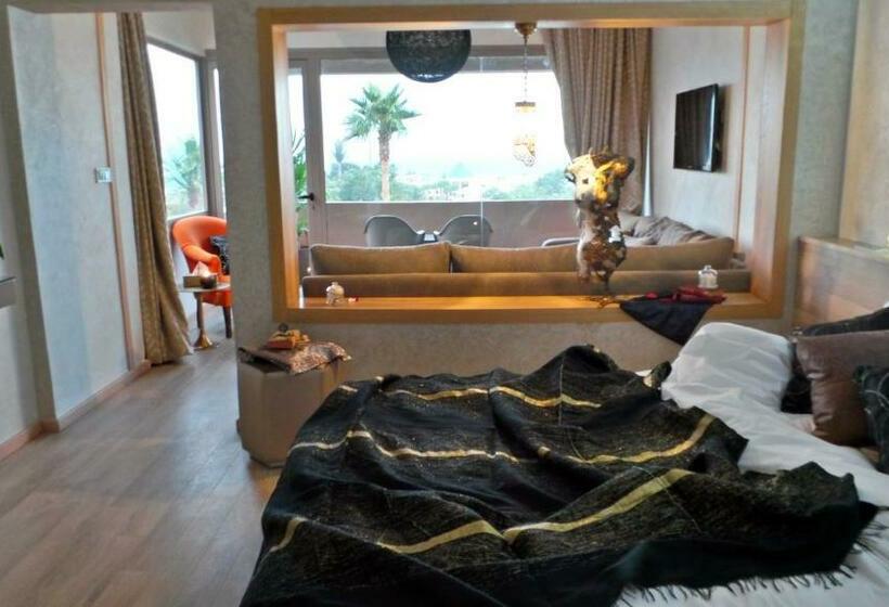 带海景的复工套房, Mabrouk Hotel And Suites Adult Only