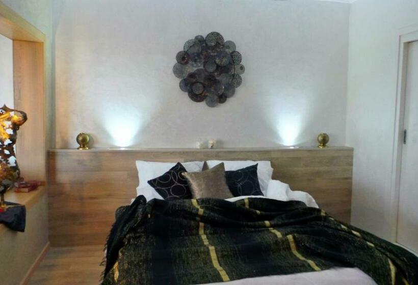 带海景的复工套房, Mabrouk Hotel And Suites Adult Only