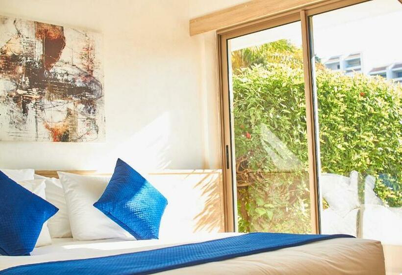 스탠다드 룸 풀장 전망, Mabrouk Hotel And Suites  Adult Only