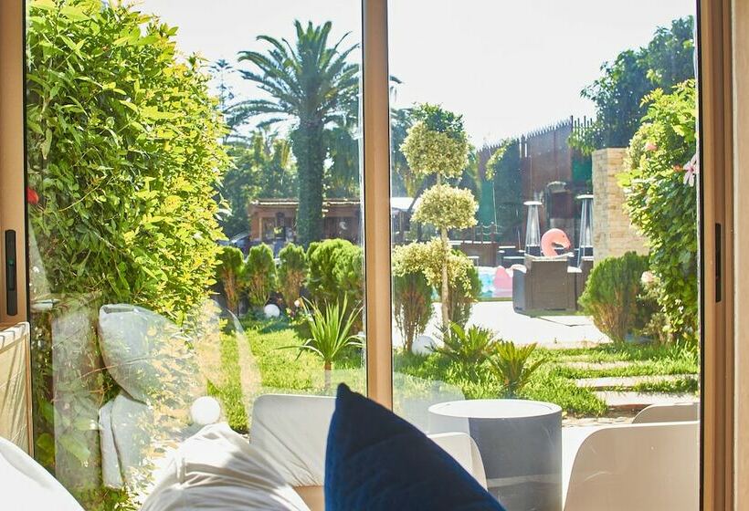 标准间带游泳池, Mabrouk Hotel And Suites Adult Only