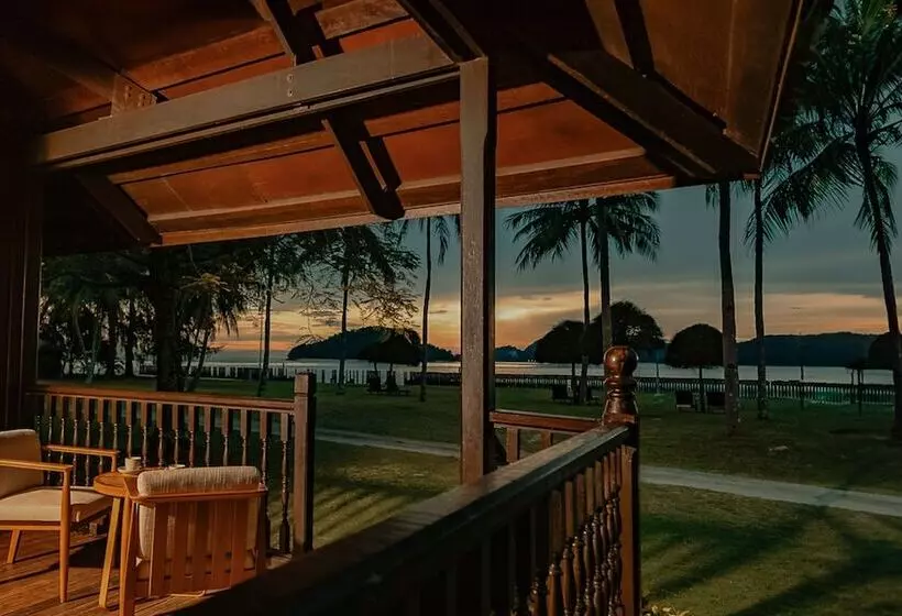 اتاق استاندارد با چشم‌انداز, Pelangi Beach Resort & Spa, Langkawi