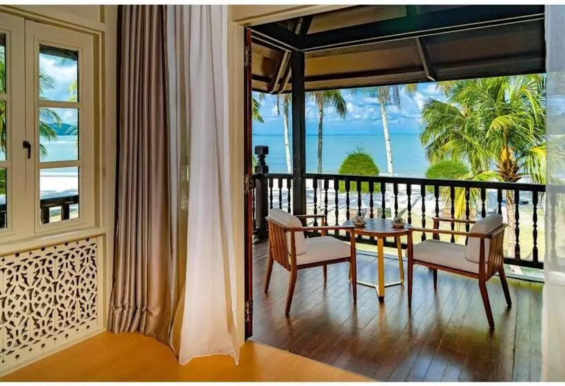 اتاق استاندارد با چشم‌انداز دریا, Pelangi Beach Resort & Spa, Langkawi