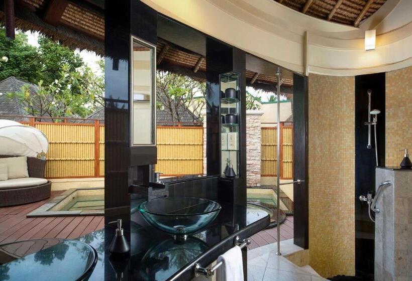 ویلای یک اتاق خوابه با استخر شنا, Banyan Tree Vabbinfaru