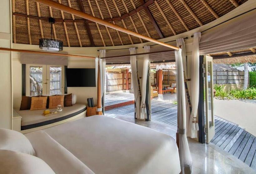 ویلای یک اتاق خوابه با استخر شنا, Banyan Tree Vabbinfaru