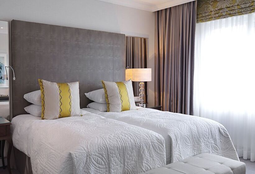 اتاق سوپریور, Continental