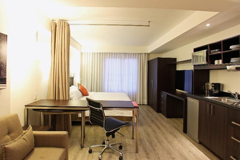 اتاق استاندارد, Fiesta Inn Queretaro