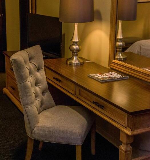 جناح إدارى, Fray Marcos