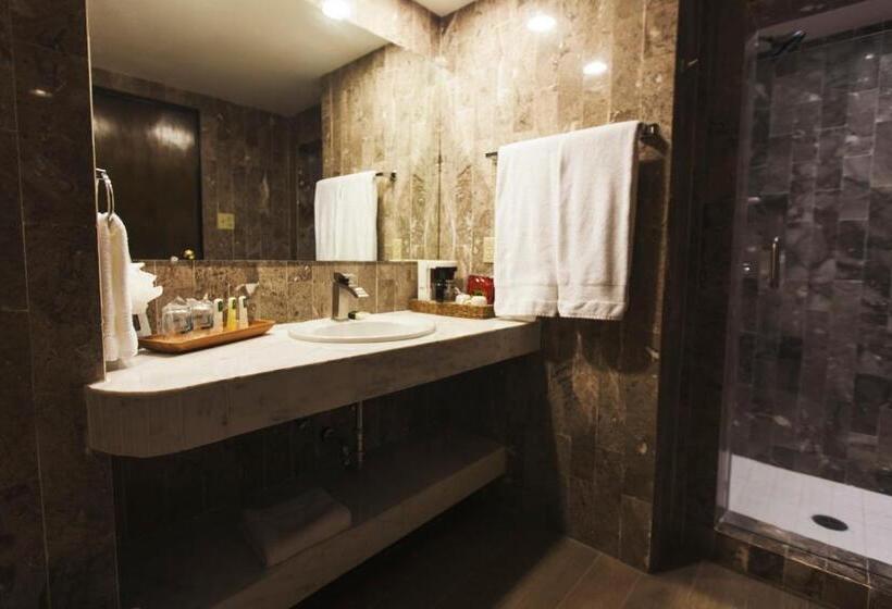 غرفة قياسية, Fray Marcos