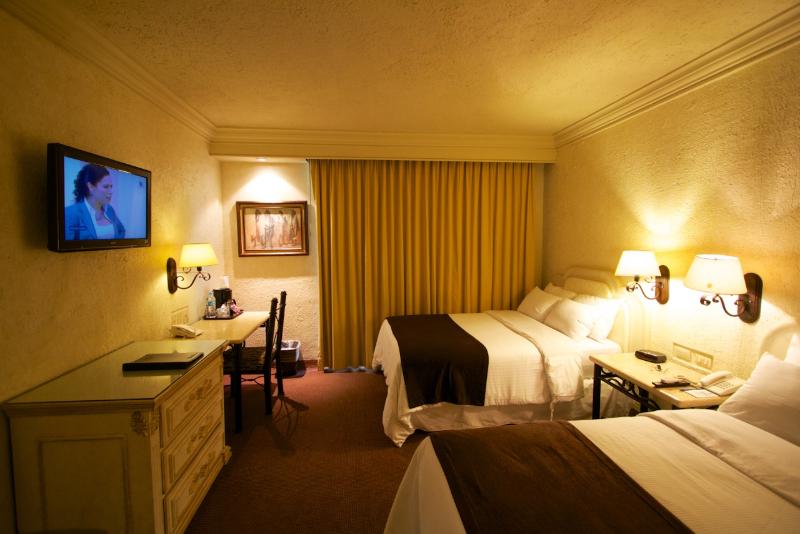 חדר סטנדרט, Gobernador