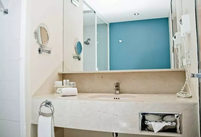 2ダブルベッドのスタンダードルーム, Holiday Inn Express Mexico Reforma, An Ihg