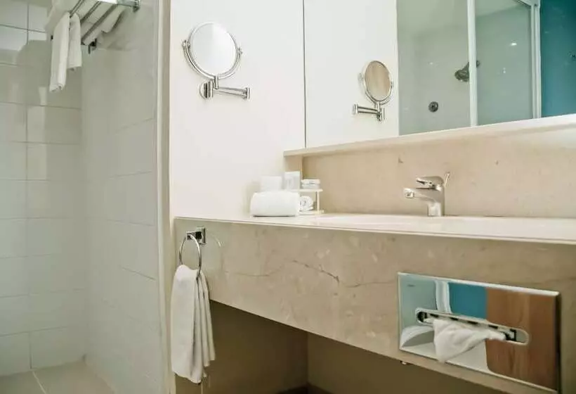 バルコニー付スイート, Holiday Inn Express Mexico Reforma, An Ihg