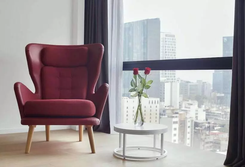 景色の見えるスーペリアルーム, NH Collection Mexico City Reforma