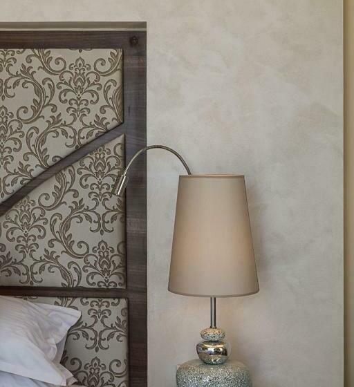 اتاق لوکس با چشم‌انداز دریا, Osborne