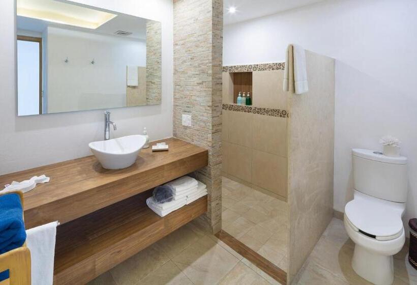 Deluxe Suite Sea View, Playa Azul Cozumel