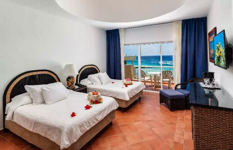 اتاق استاندارد با چشم‌انداز دریا, Playa Azul Cozumel