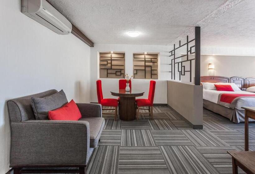 デラックススイート, Ramada Plaza By Wyndham Leon