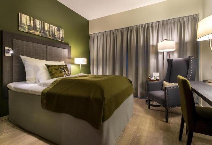 اتاق استاندارد یک نفره, Soria Moria Hotell