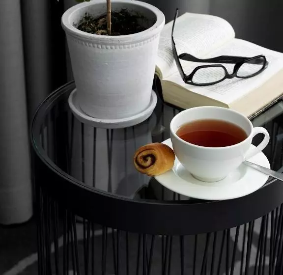 Standard-invahuone, Soria Moria Hotell