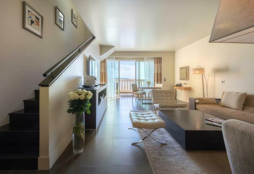 سوییت دوبلکس, Monte Carlo Bay Hotel & Resort