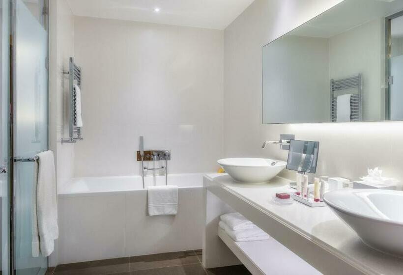 سوییت دوبلکس, Monte Carlo Bay Hotel & Resort