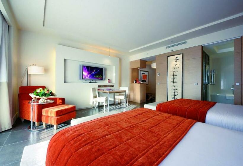 带海景的标准房, Monte Carlo Bay Hotel & Resort