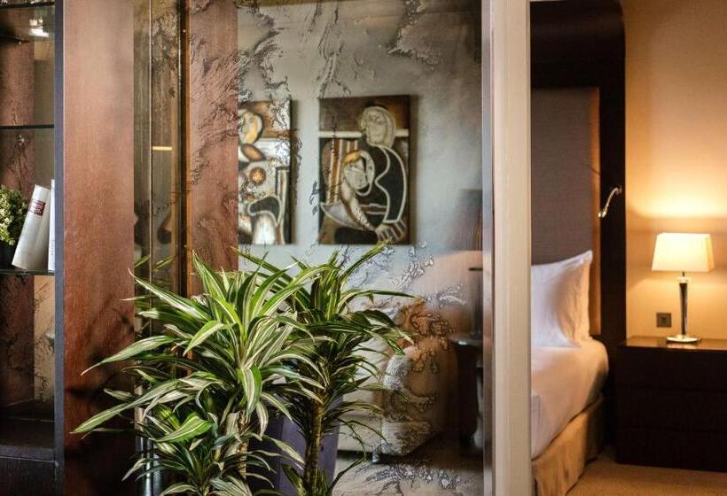 سوئیت مدیریتی 2 خوابه, Radisson Blu Resort & Spa, Malta Golden Sands