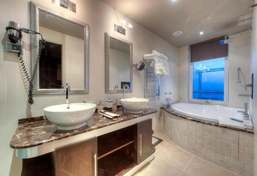 سوئیت پنت هاوس, Radisson Blu Resort & Spa, Malta Golden Sands