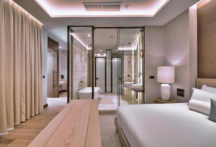 2 Bedrooms Suite Sea View, Radisson Blu Resort & Spa, Malta Golden Sands