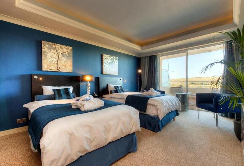 سوئیت پنت هاوس, Radisson Blu Resort & Spa, Malta Golden Sands