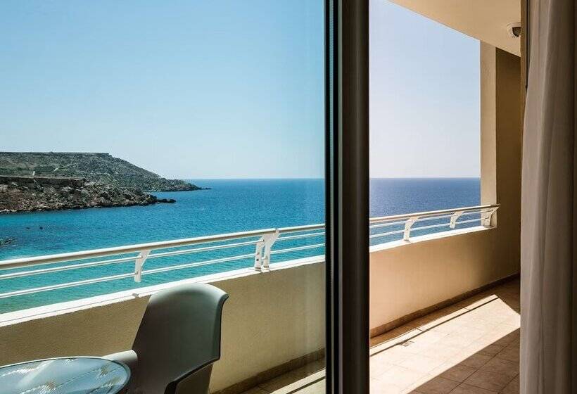 سوییت با چشم‌انداز دریا, Radisson Blu Resort & Spa, Malta Golden Sands